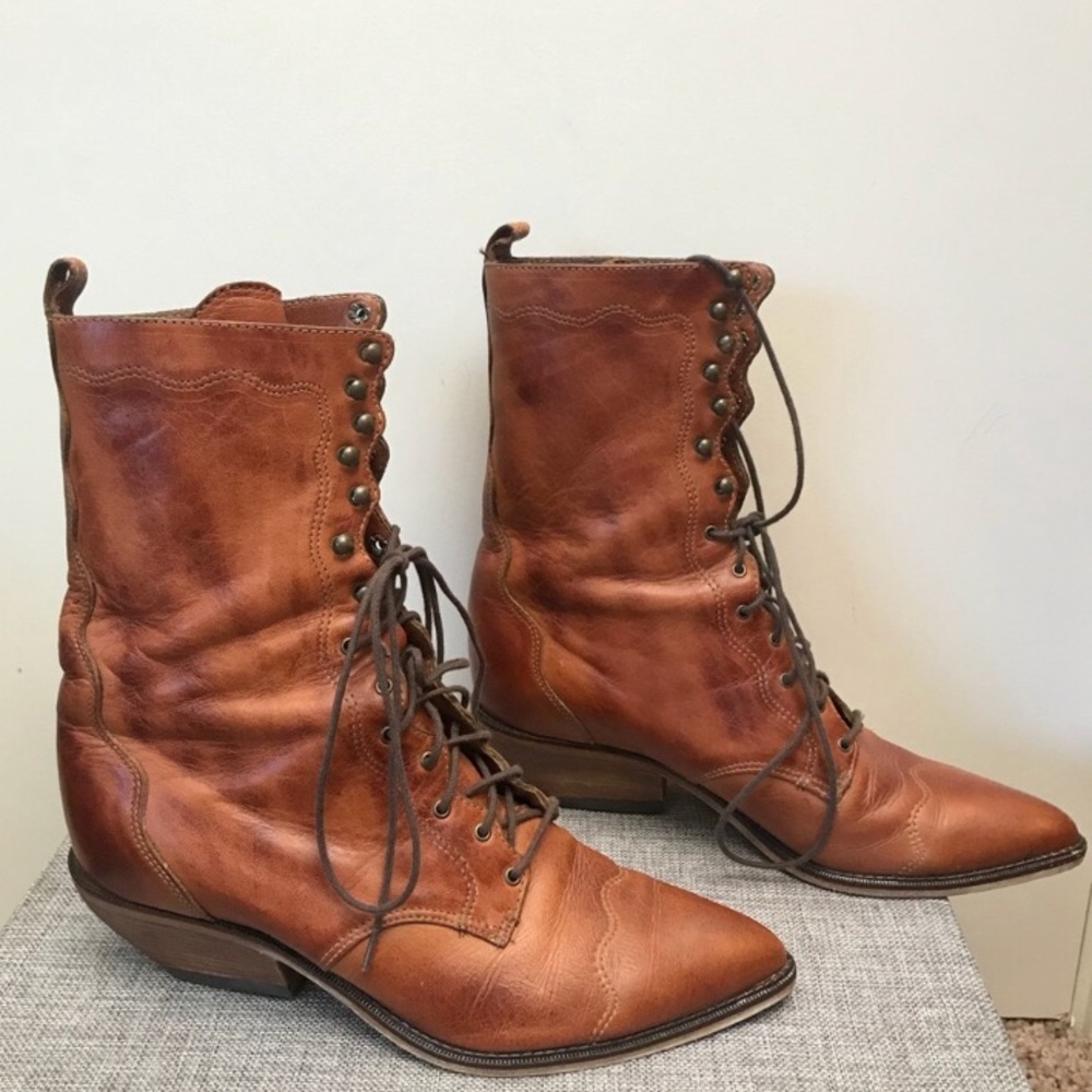 Zodiac Leather Western Lace-Up Boot VINTAGE